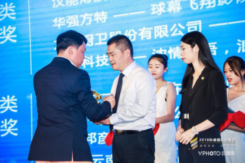 ����ϵ�в�Ʒ�����ʴ��½ڽ�